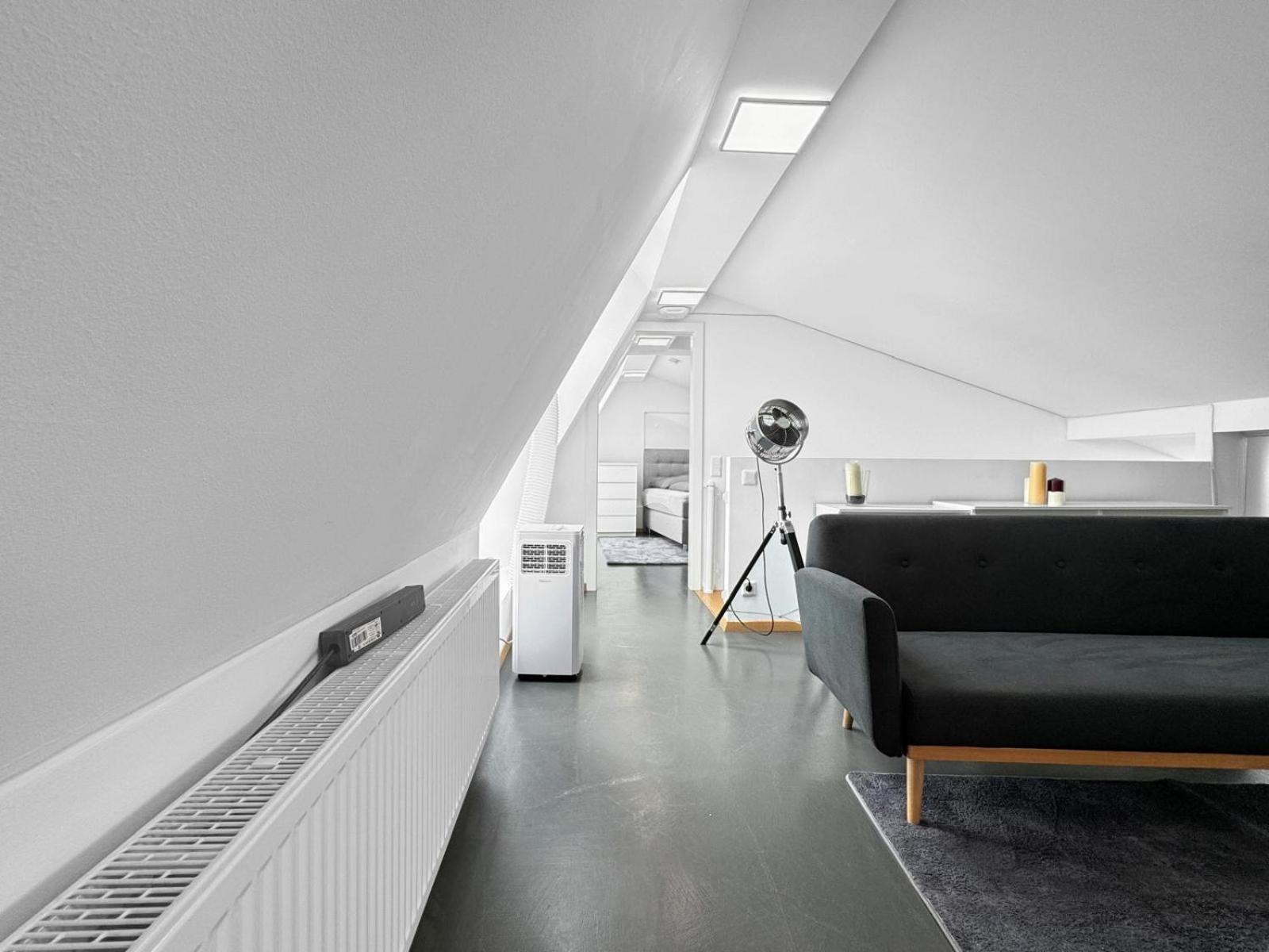 6 Zimmer Maisonette-Penthouse Pool Dachterrasse Luxus Munchen Bagian luar foto